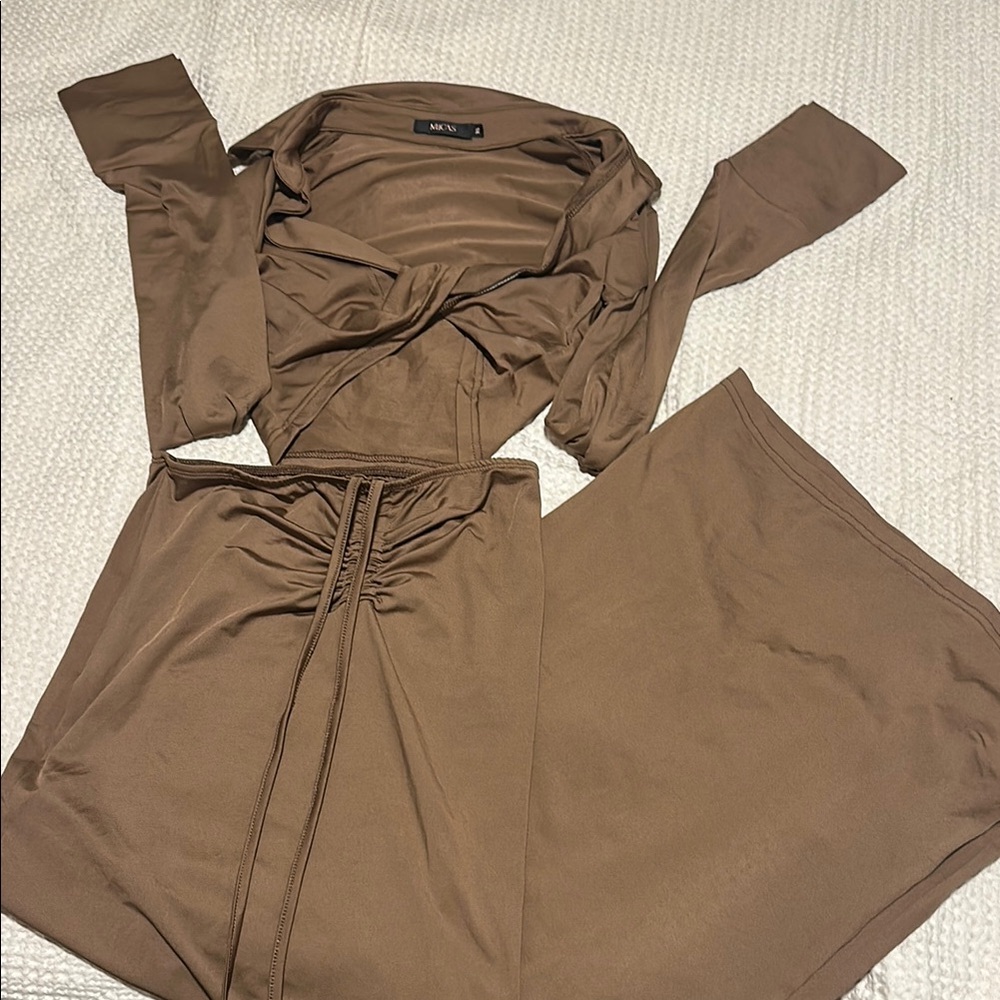 Brown Maxi Skirt with Soft Knit Texture